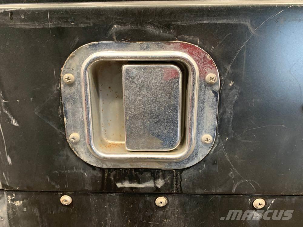 Peterbilt  운송 장비 - 기타