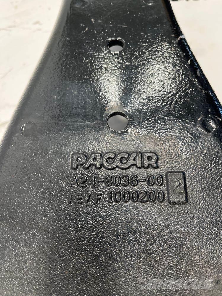 Peterbilt  운송 장비 - 기타