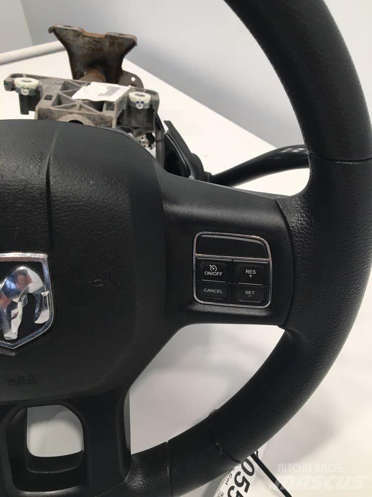 RAM 5500 운송 장비 - 기타