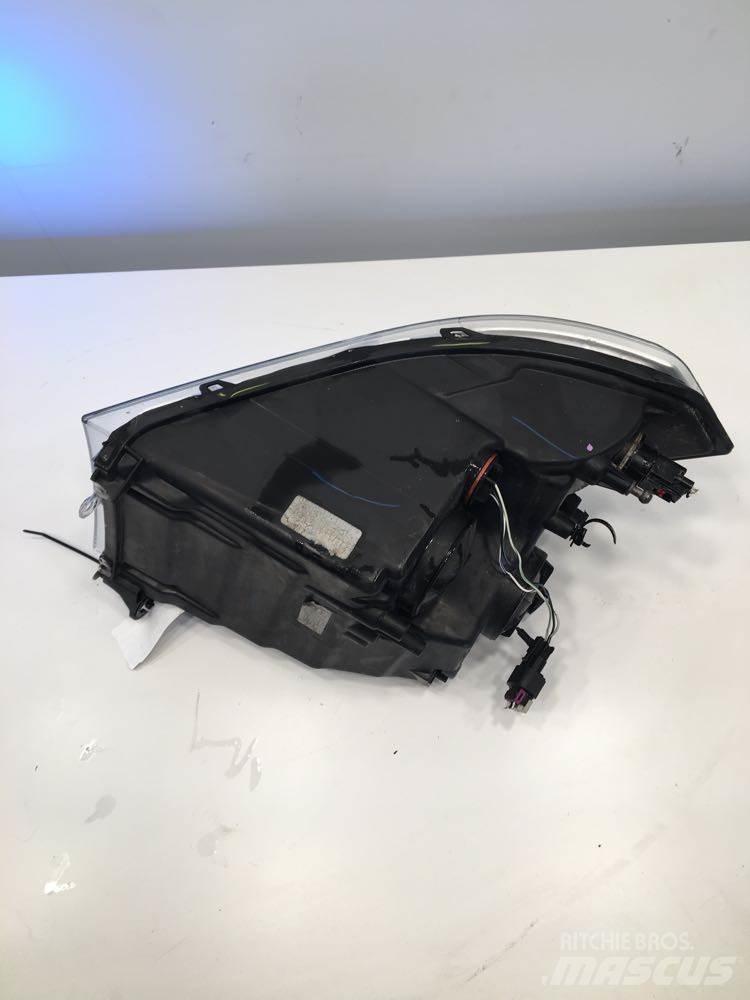 RAM 5500 일렉트로닉스