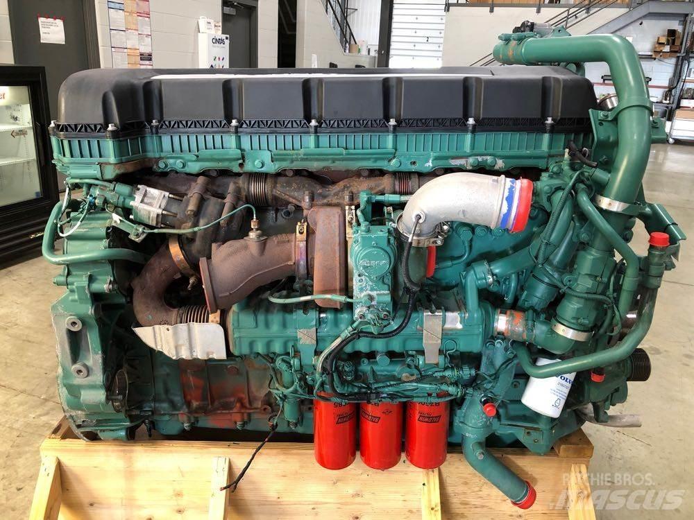 Volvo D13M 엔진