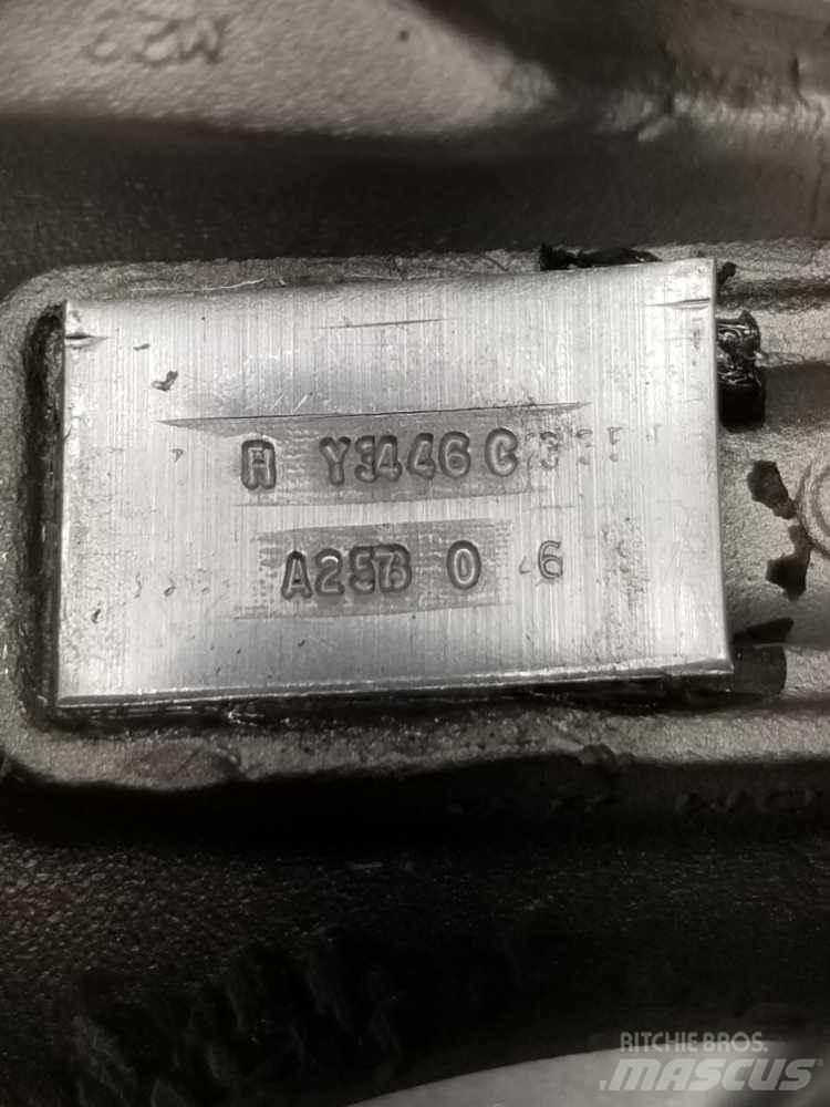 Volvo D13M 운송 장비 - 기타