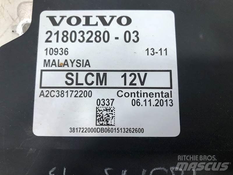 Volvo VNL 캐빈 및 인테리어