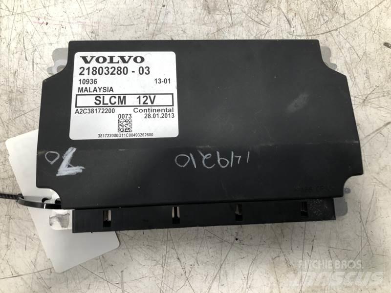 Volvo VNL 캐빈 및 인테리어
