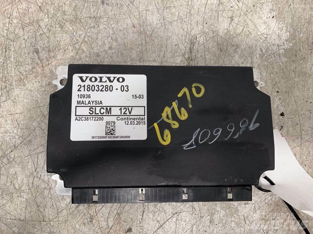 Volvo VNL 캐빈 및 인테리어