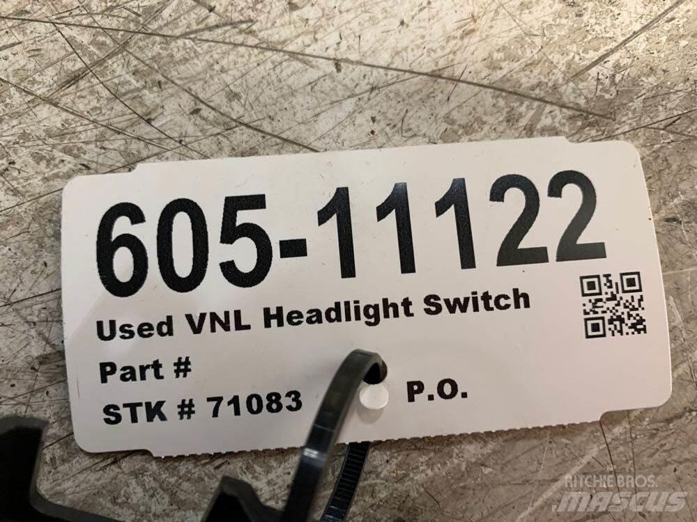 Volvo VNL 일렉트로닉스