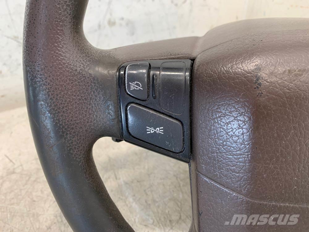 Volvo VNL 운송 장비 - 기타
