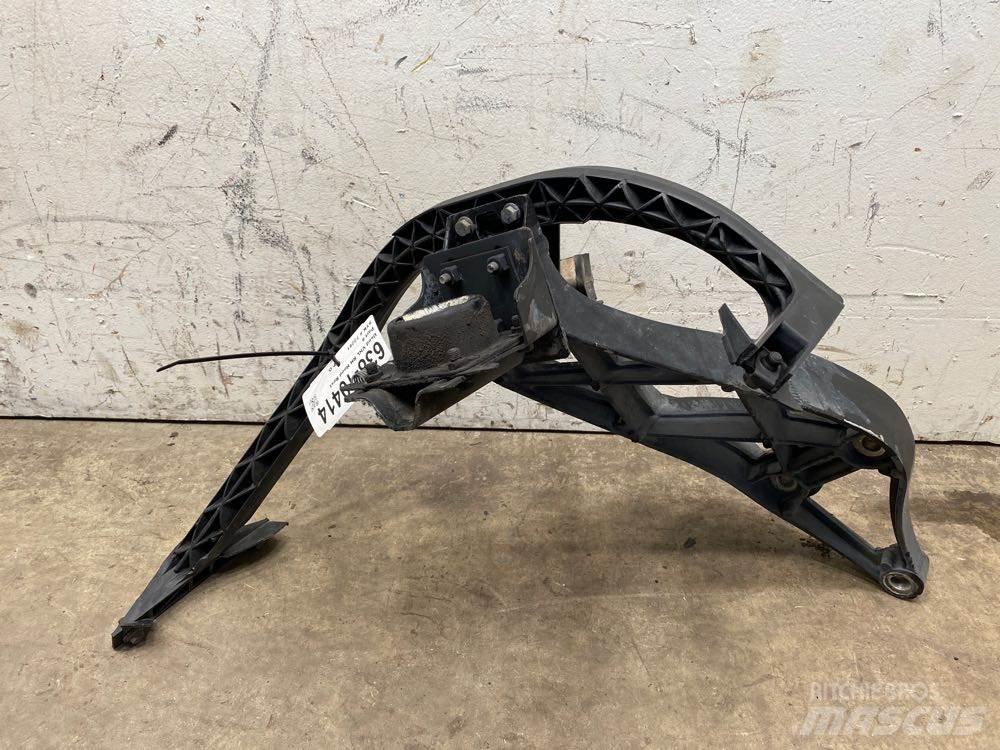 Volvo VNL 운송 장비 - 기타