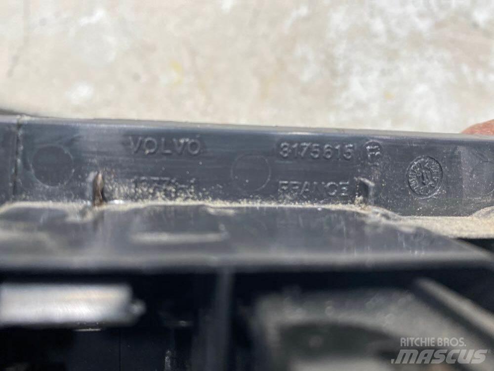 Volvo VNL 일렉트로닉스