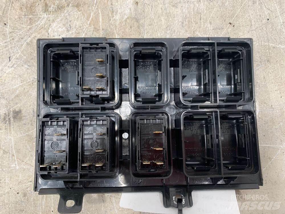 Volvo VNL 일렉트로닉스