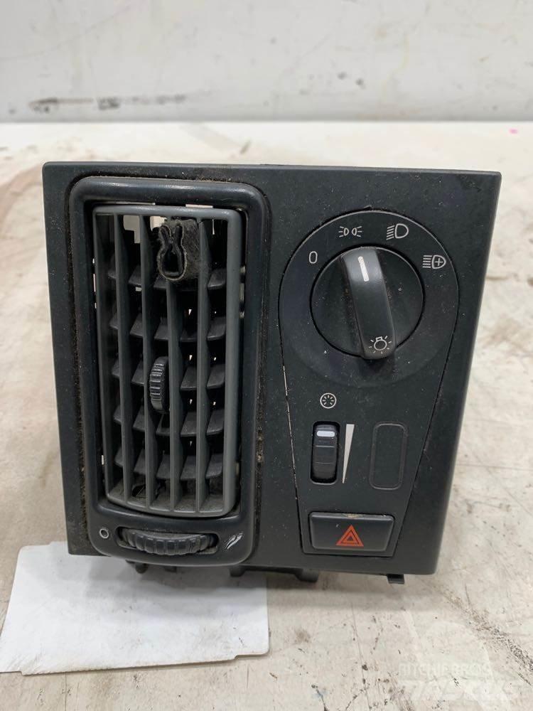 Volvo VNL 일렉트로닉스