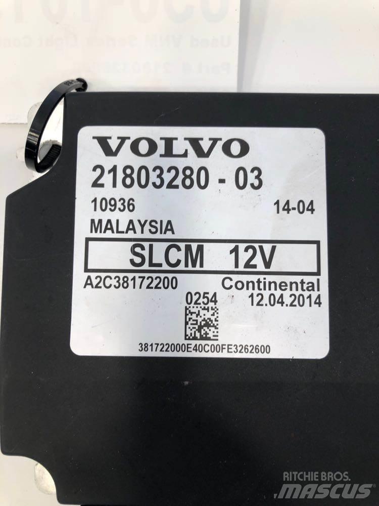 Volvo VNM 캐빈 및 인테리어