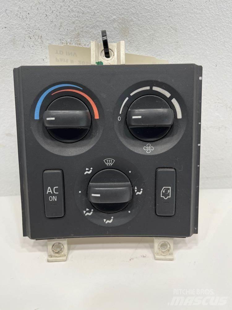Volvo VNM 일렉트로닉스