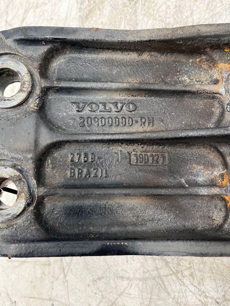 Volvo VNM 캐빈 및 인테리어