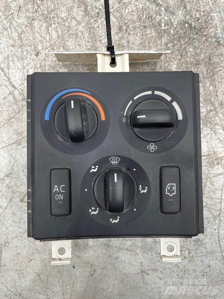 Volvo VNM 일렉트로닉스