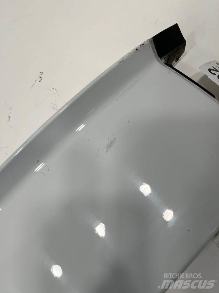 Volvo VNM 캐빈 및 인테리어