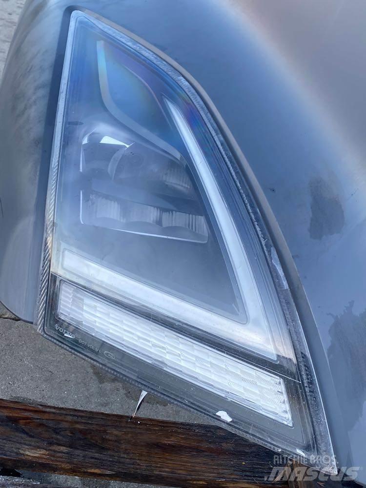 Volvo VNR 캐빈 및 인테리어