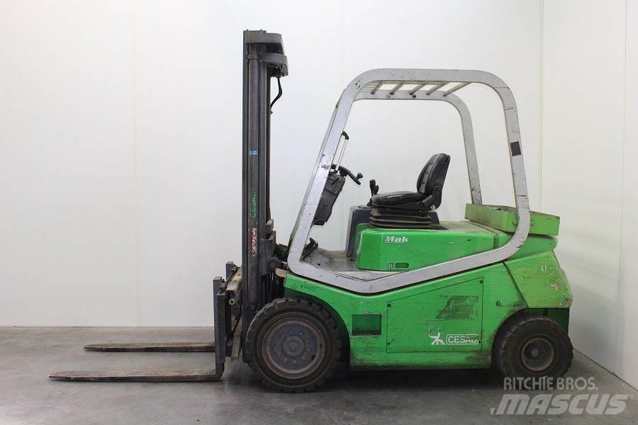 Cesab MAK 400 전동 지게차