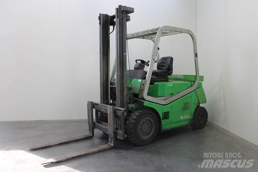 Cesab MAK 400 전동 지게차