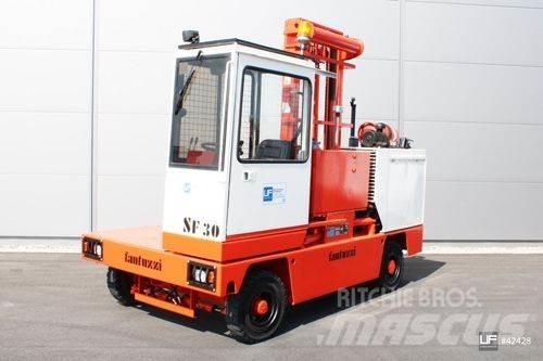 Fantuzzi SF 30 사이드로더