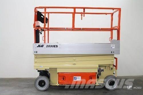 JLG 2030 ES 가위형 리프트