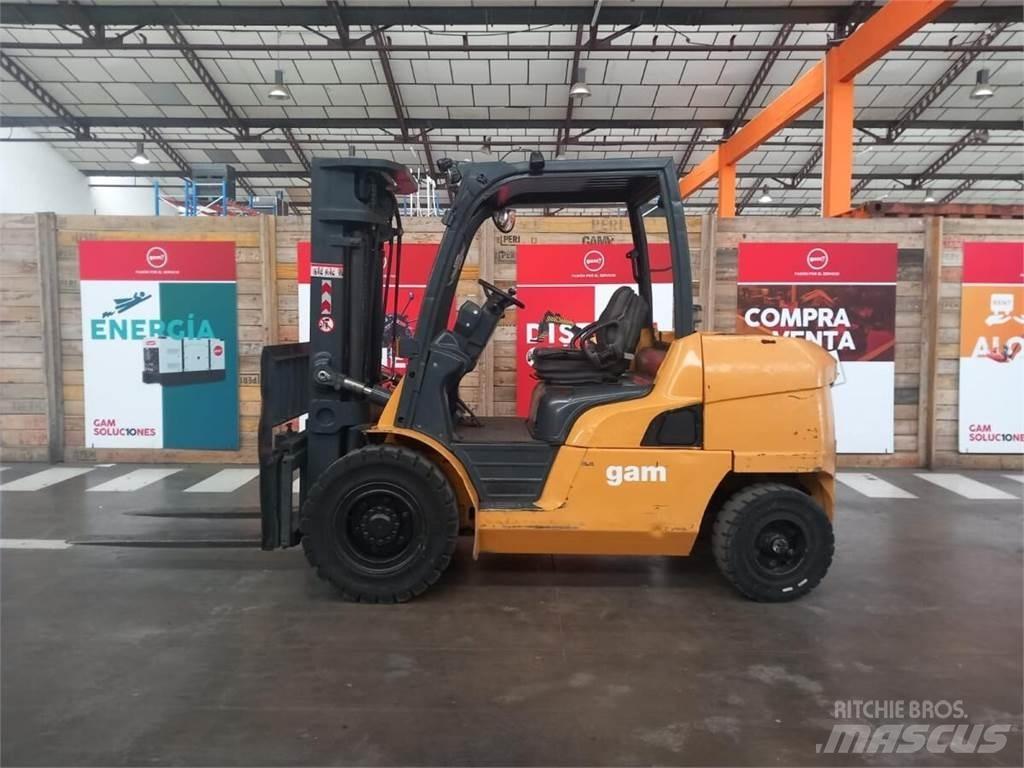 CAT DP45NTD 디젤 지게차