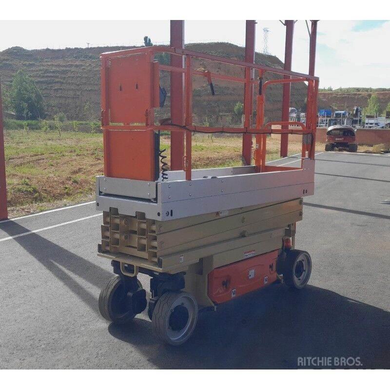 JLG 2030 ES 가위형 리프트