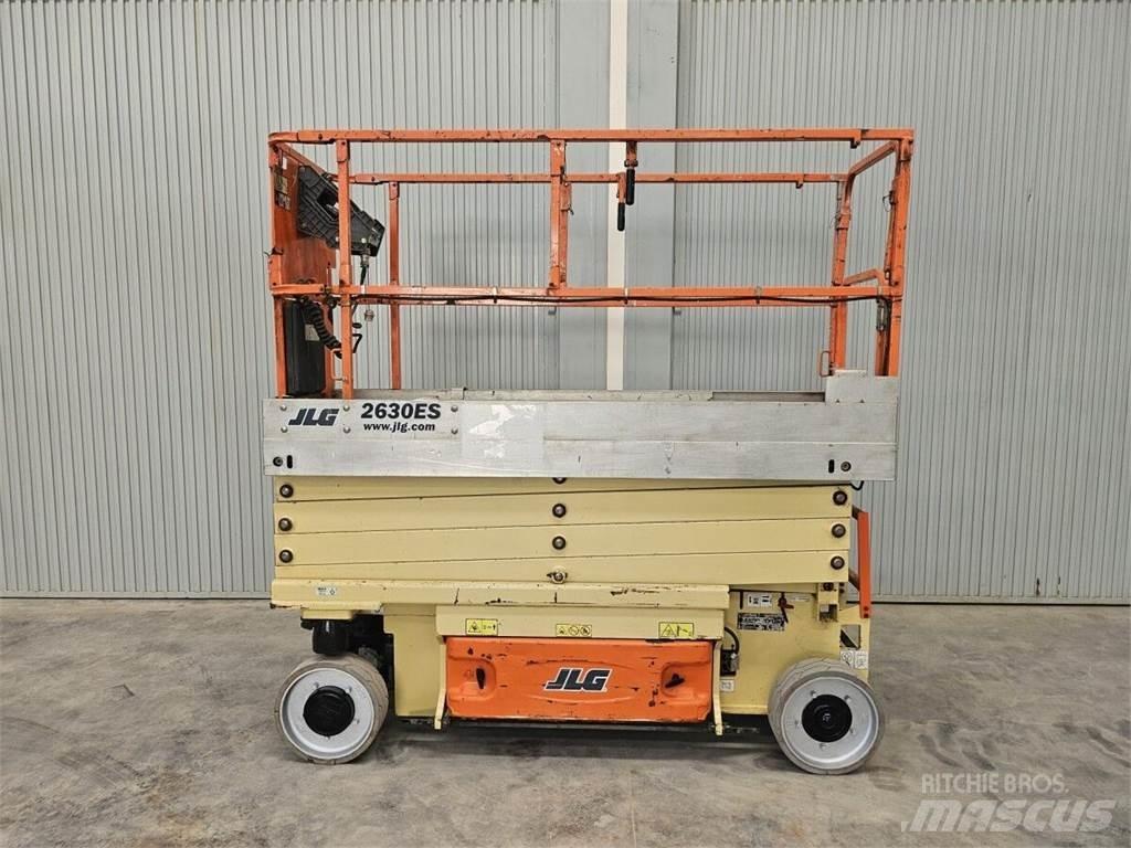 JLG 2630 ES 가위형 리프트