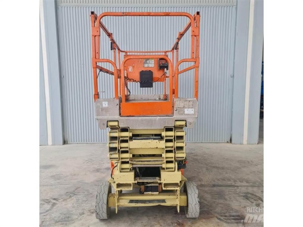 JLG 3246ES 가위형 리프트