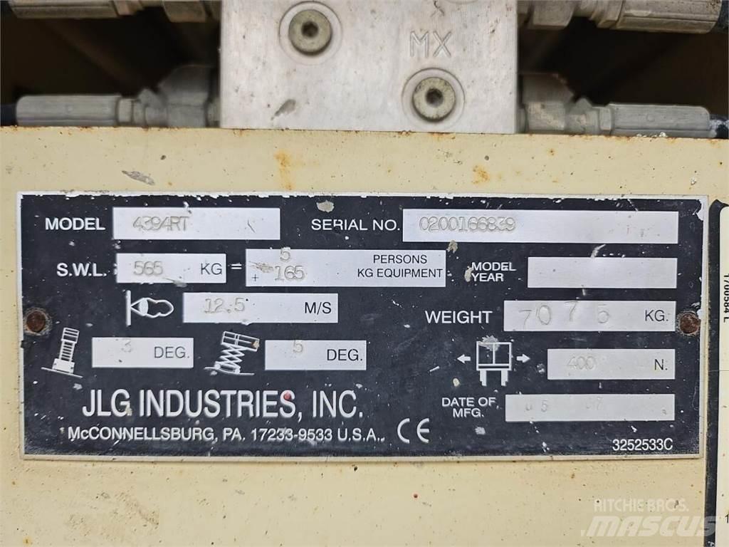 JLG 4394RT 가위형 리프트