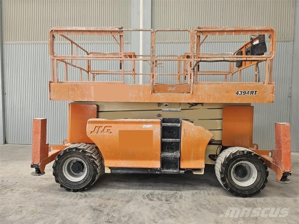 JLG 4394RT 가위형 리프트