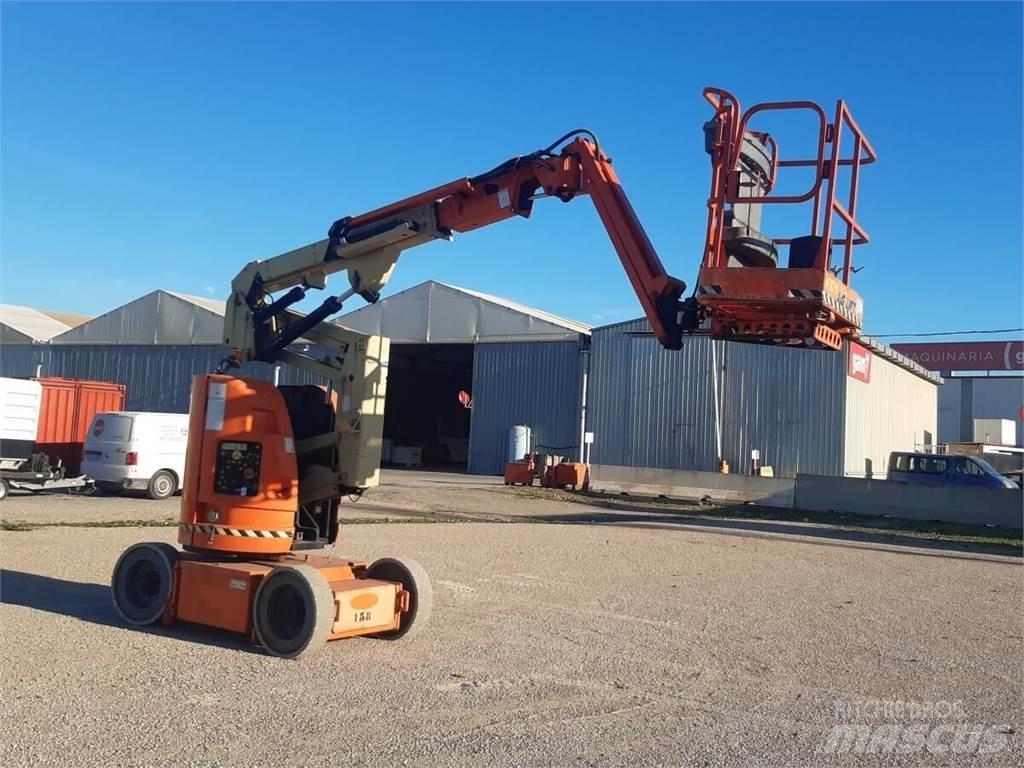 JLG E300AJP 관절형 전동이동 리프트