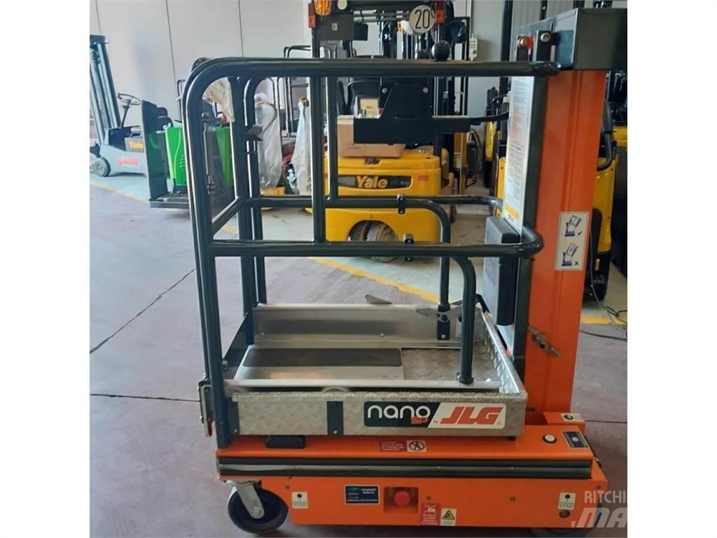 JLG NANO SP 인원/화물 앨리베이터