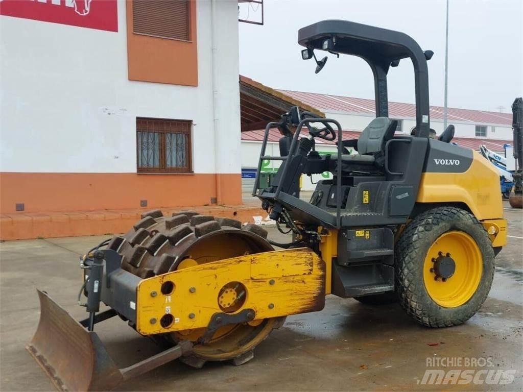 Volvo SD45B 토양 다짐기