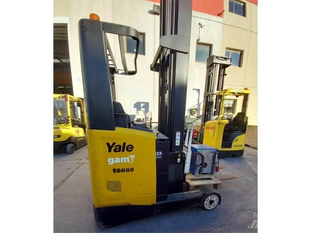 Yale MR14 리치 트럭