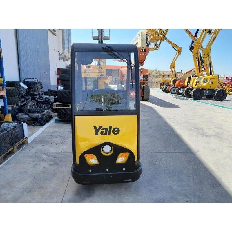 Yale MT70 견인 트럭