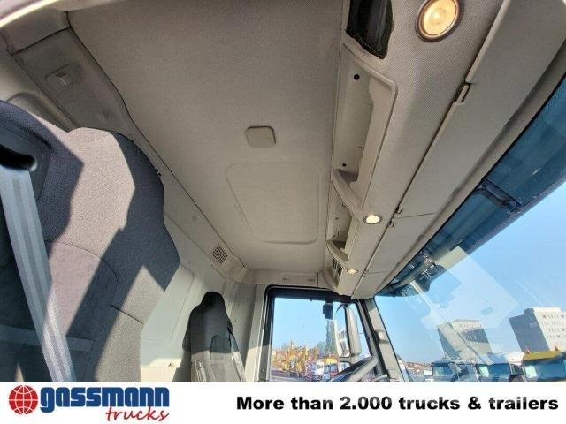 Iveco T-Way 360 6x6 훅 리프트 트럭