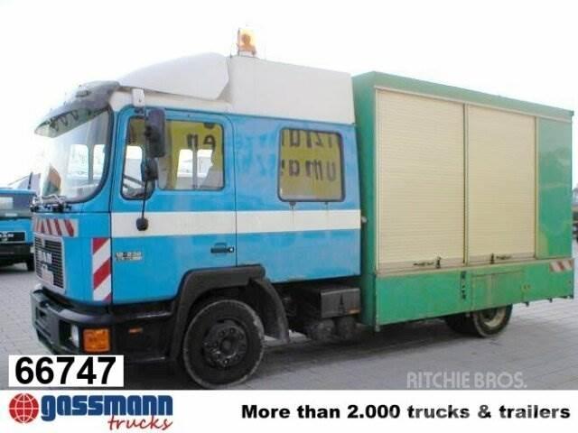 MAN Spülwagen 도로 청소차