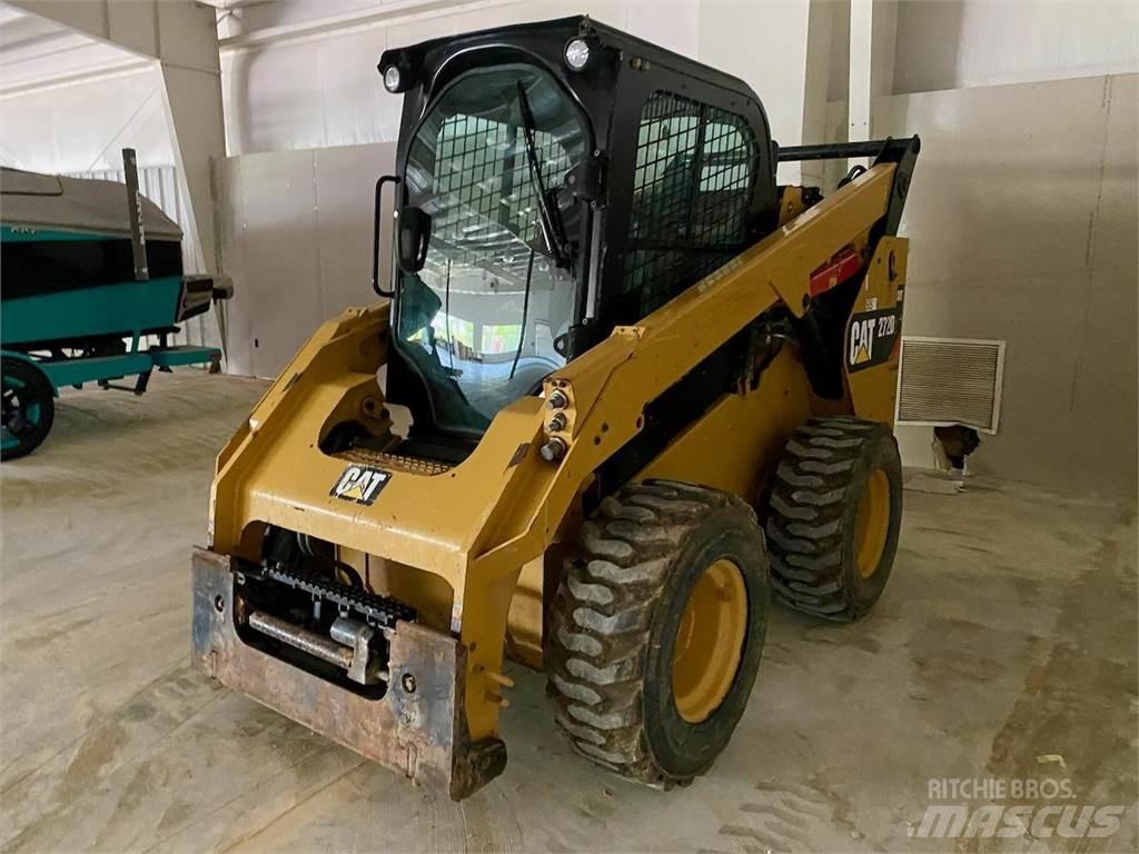 CAT 272D2  스키드로더