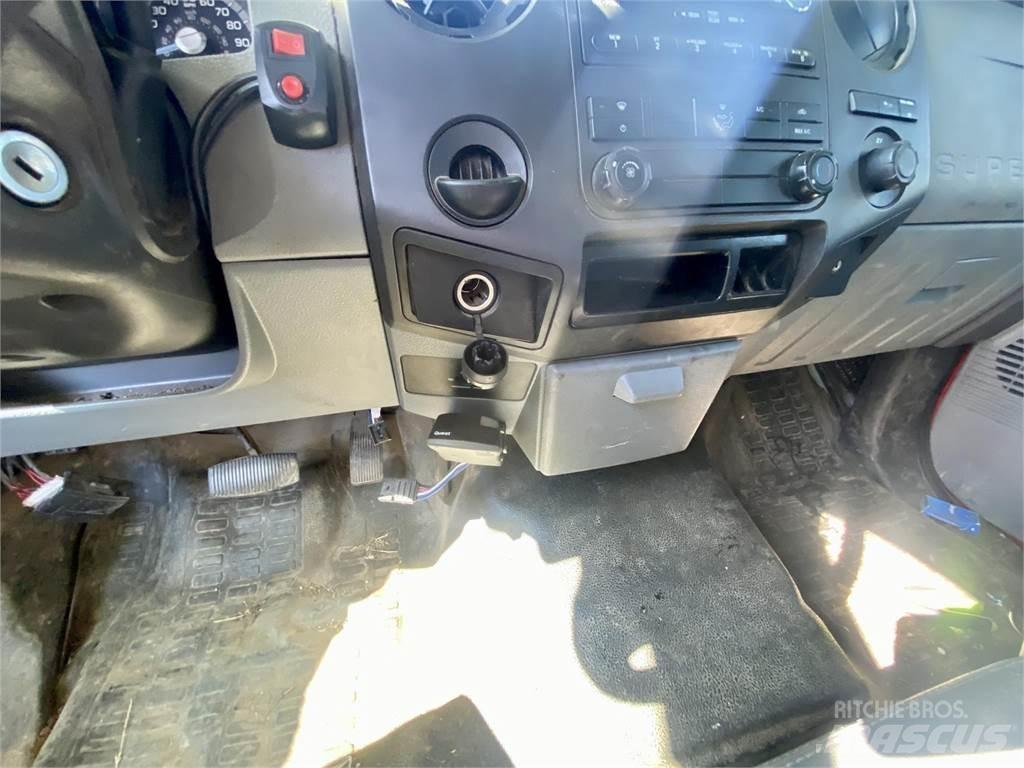 Ford F250 플랫베드/드롭사이드 트럭