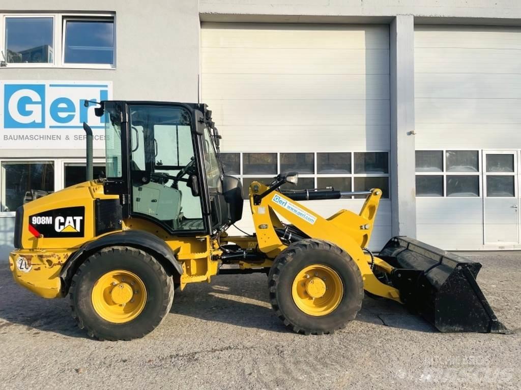 CAT 908M  휠로우더