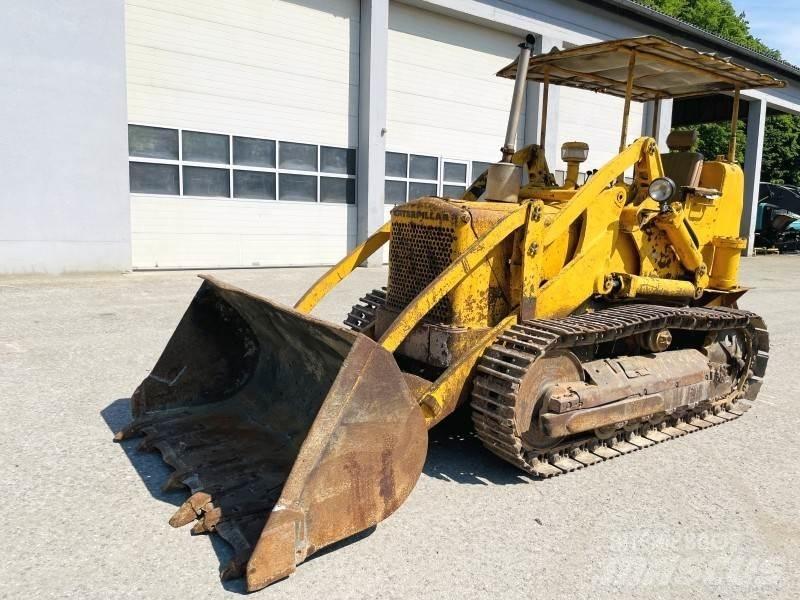 CAT 933F 궤도식 로우더