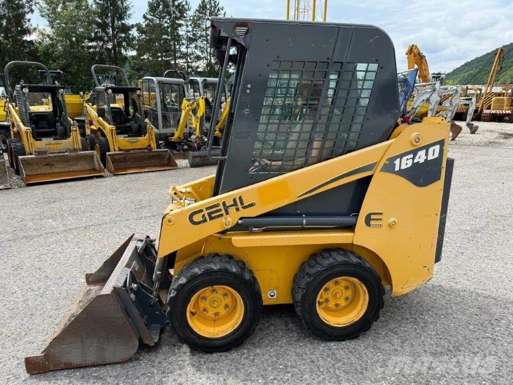 Gehl SL1640E  스키드로더
