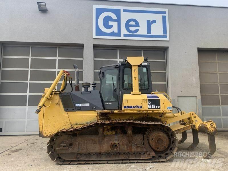 Komatsu D 65 EX-15 크롤러 도저