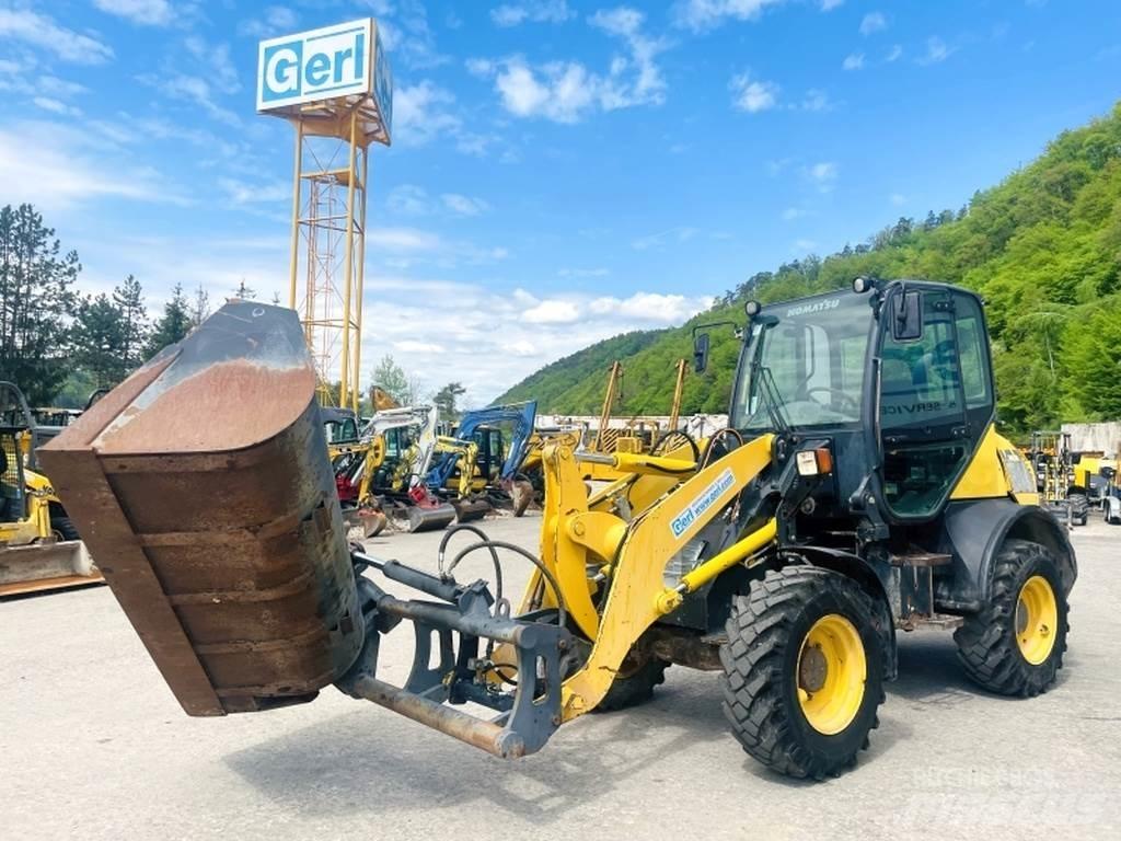 Komatsu WA80-6  휠로우더