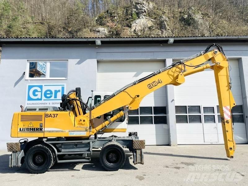 Liebherr A904 폐기물/산업 처리기