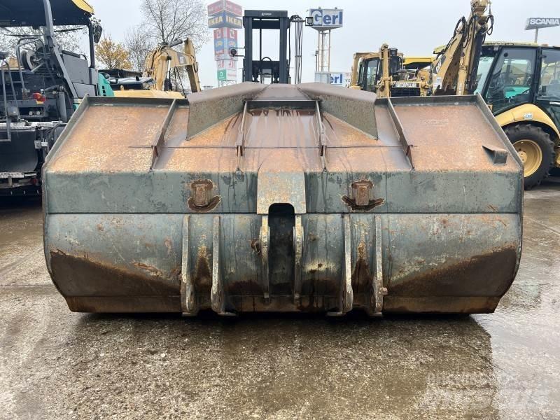 Liebherr Schaufel L 574  휠로우더