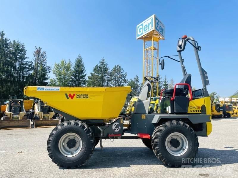 Neuson DW30 건설현장 덤프트럭