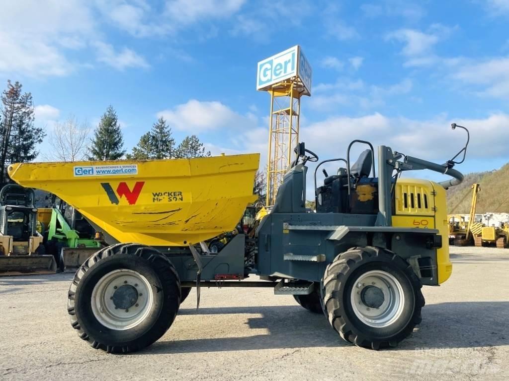 Neuson DW60 건설현장 덤프트럭