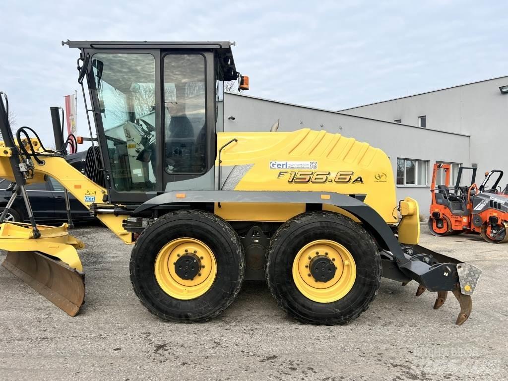 New Holland F 156.6 A 그레이더